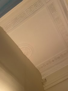 Composizione - Soffitto, 2022 (foto) da Cécile Jamet