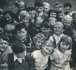 Per il Futuro da Cecil Beaton