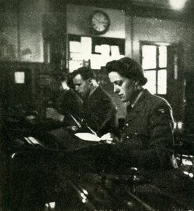 In servizio di segnalazione, c. 1943