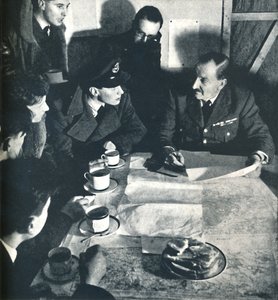 Ritorno: Interrogatorio, 1941