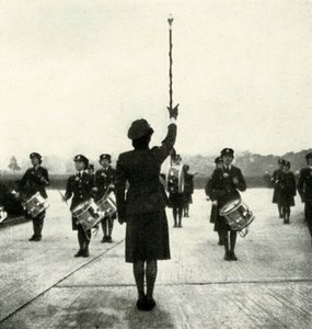 Banda W.A.A.F. in parata da Cecil Beaton