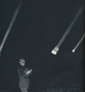 Guerra... da Cecil Beaton