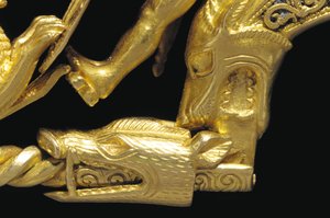 Fibula di guerriero La Tène di grande importanza, dettaglio (oro) da Celtic