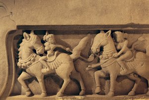 Rilievo di giocatori di polo, stile My Son da Cham School