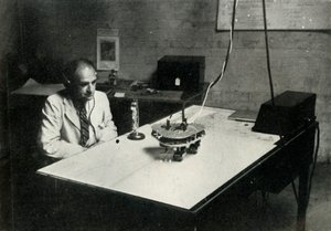 Banco di controllo in una scuola di addestramento al volo della RAF, 1941 da Charles Brown