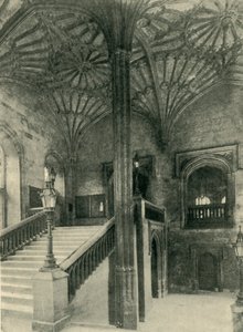 Pilastro del ventilatore e tetto fuori dalla sala di Christchurch da Charles Gillman and Co