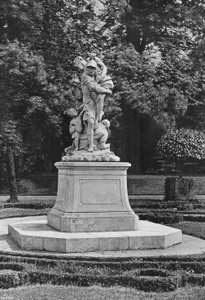 Lato est del giardino sud da Charles Latham