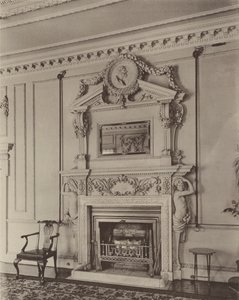 Stoke Hall, Derbyshire, camini del salotto da Charles Latham