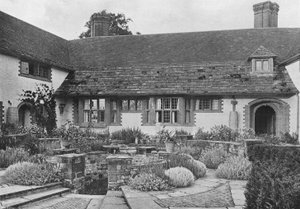 Il cortile del giardino da Charles Latham