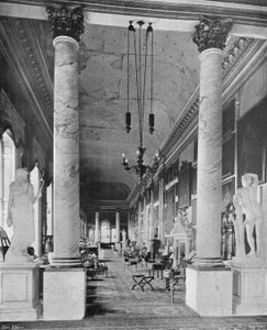 La Galleria Lunga da Charles Latham