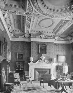 Il salone da Charles Latham
