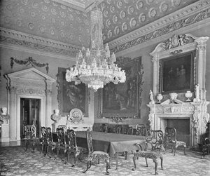 Il salone da Charles Latham