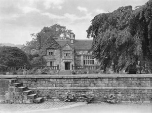 Woodsome Hall da Charles Latham