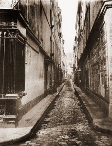 Rue Visconti a Parigi vista dalla rue de Seine. 6° arrondissement