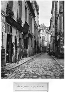 Rue du Jardinet, dal passaggio Hautefeuille, Parigi, 1858-78 da Charles Marville