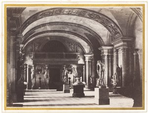 Sala delle Cariatidi, al Museo del Louvre