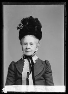 Signora Belva Lockwood