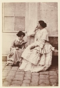 Donne in un cortile