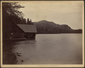 Lago Echo e Boat House, Franconia Notch, New Hampshire da Charles P. Hibbard