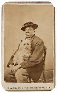 Ritratto di uomo e cane, c. 1860 (foto) da Charles R. Clark