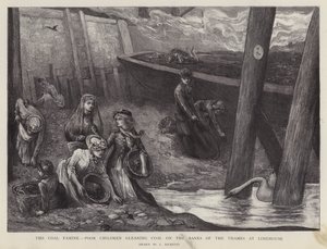 Bambini poveri che raccolgono pezzi di carbone dalle rive del Tamigi a Limehouse, Londra da Charles Ricketts