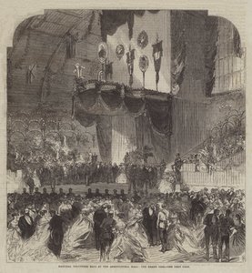 Ballata dei volontari nazionali alla Agricultural Hall, il grande palco da Sir John Charles Robinson