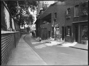 Collingwood Street, Blackfriars, Southwark, Greater London Authority da Charles William Prickett