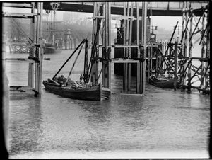 Demolizione del Ponte di Waterloo, Lambeth, Greater London Authority, 1936