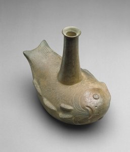 Vaso a forma di pesce, 450-200 a.C.