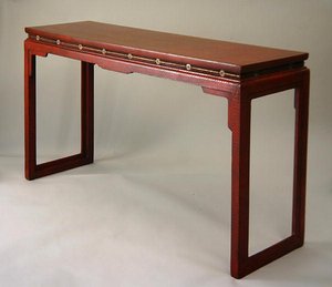 Tavolo da altare, periodo Qianlong (1736-95) (legno laccato con intarsi di giada)