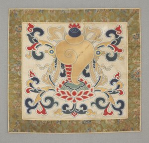 Otto preziosi oggetti buddisti, conchiglia, XVII secolo da Chinese School