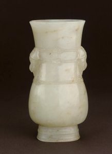 Vaso con anse a forma di elefante, c. XII-XIV secolo da Chinese School
