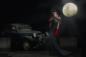 Eleganza noir al chiaro di luna da Christine von Diepenbroek