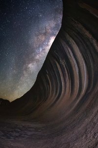La Via Lattea sopra Wave Rock da Christoph Schaarschmidt