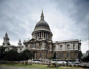 Veduta della cattedrale di San Paolo progettata dall