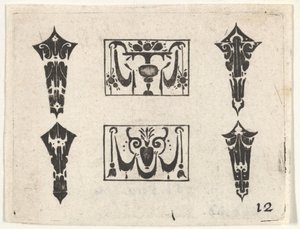 Stampa Blackwork con Due Pannelli Orizzontali e Quattro Castoni