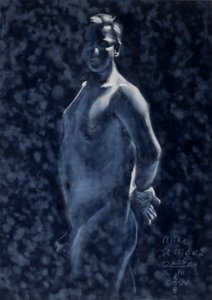 Figura maschile in blu intenso da Corné Akkers