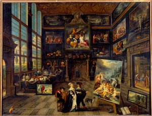 Vista interna di una galleria di dipinti e opere d