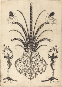 Spilla con pietre da tavolo, farfalle in cima e pavoni e Ermes in basso da Daniel Mignot