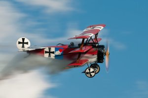 Volo a vela con lo storico triplano rosso da Darek Siusta