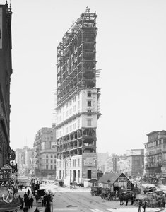 Edificio del Times in costruzione, 42nd Street e Longacre Square, New York City, USA, c.1904 da Detroit Publishing Co.