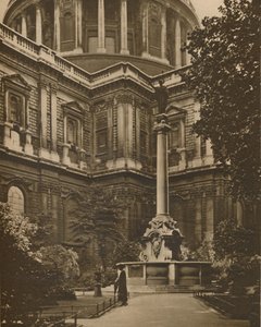 Memoriale nel cimitero della chiesa di San Paolo della Croce distrutta dai Roundheads, c1935 da Donald McLeish