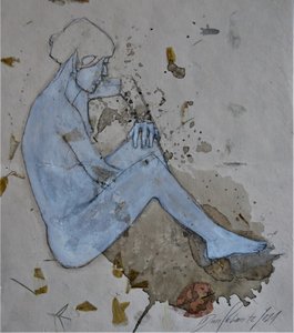 Figura blu contemplativa