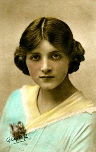 Gladys Cooper, attrice inglese, inizio XX secolo