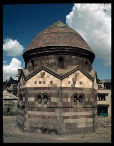 Mausoleo ottagonale del Sultano Turbesi da Dynasty Seljuq