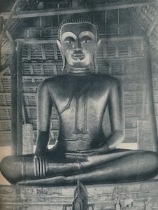 Gloria del Santuario Centrale nel Wat Suthat, Bangkok, c1935 da ENA