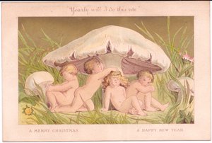 Un biglietto di Natale e Capodanno vittoriano di un gruppo di bambini fatati che si rilassano sotto un fungo, tutto su uno sfondo dorato, di Gertrude Thompson, c.1895 da E. Gertrude Thompson
