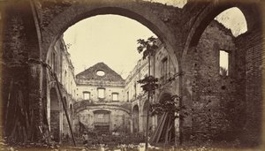 Rovine della chiesa di Santo Domingo-Panama da Eadweard Muybridge