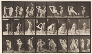 Piatto 429. Toilette; Due modelli, 1 si spoglia da Eadweard Muybridge