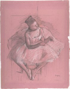 Ballerina seduta